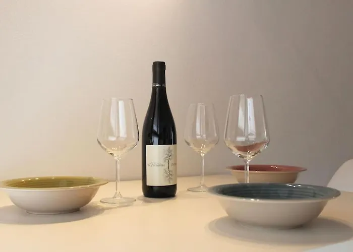 Charming & Modern In The